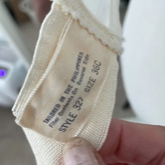 Vintage “Bullet” Bra - Picture 5 of 8